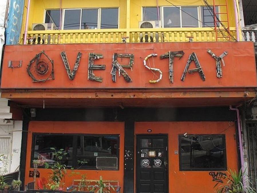 The Overstay Bangkok Exterior photo